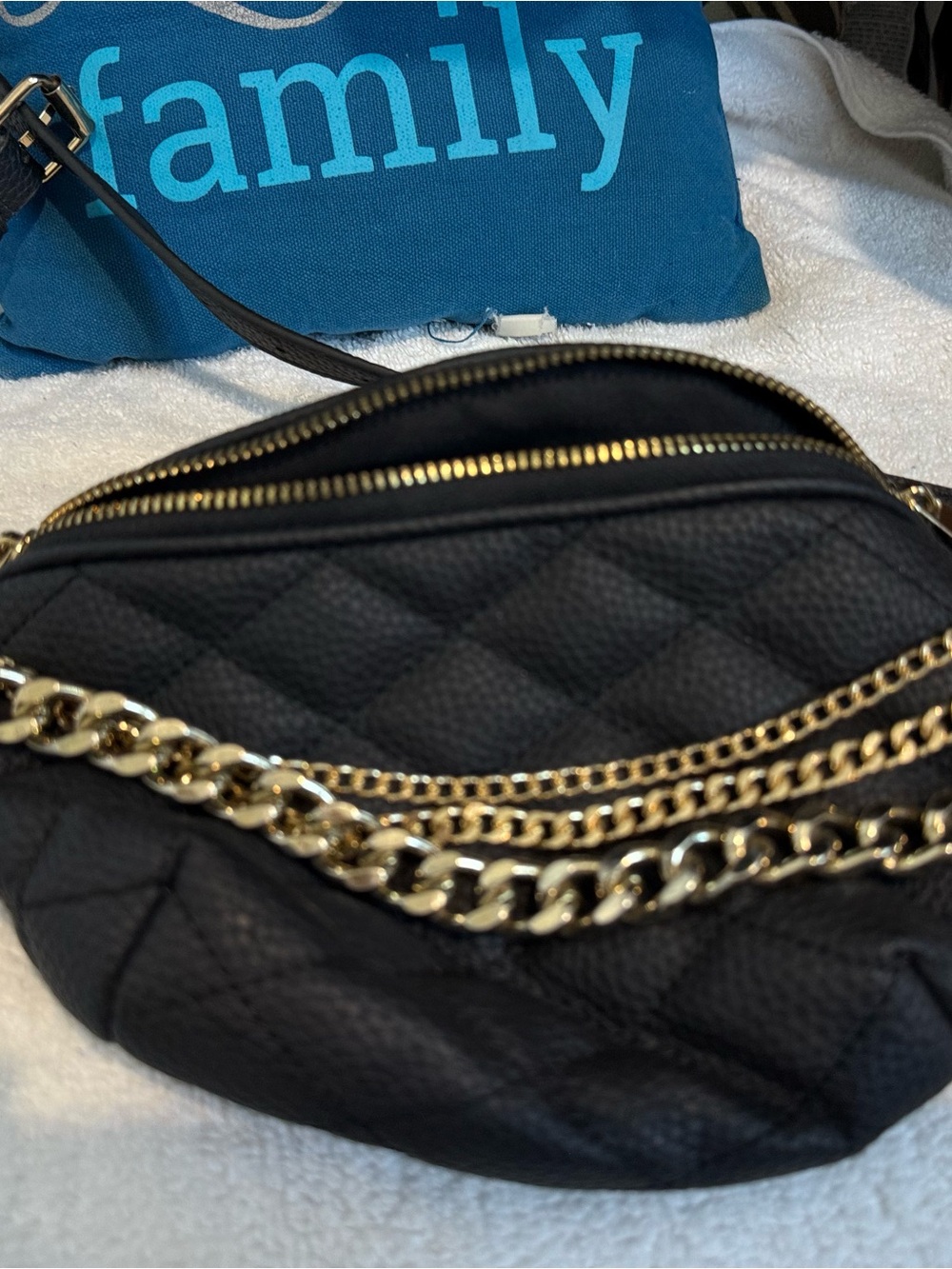 JustFab Black Quilted Crossbody with Gold Chain Trim